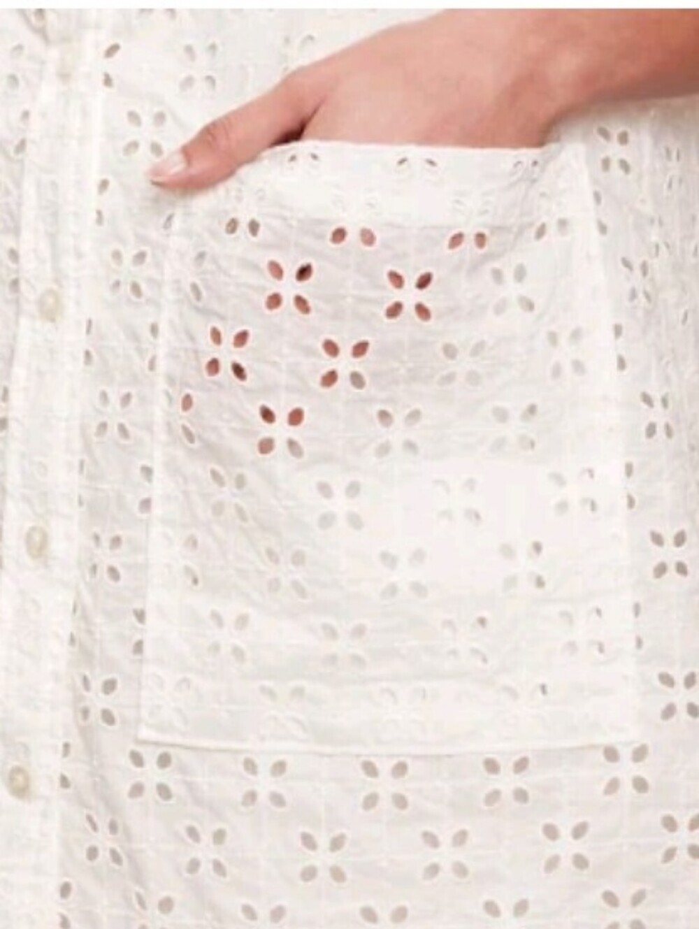 GAP White Eyelet Button-Front Dress - Picture 2 of 8